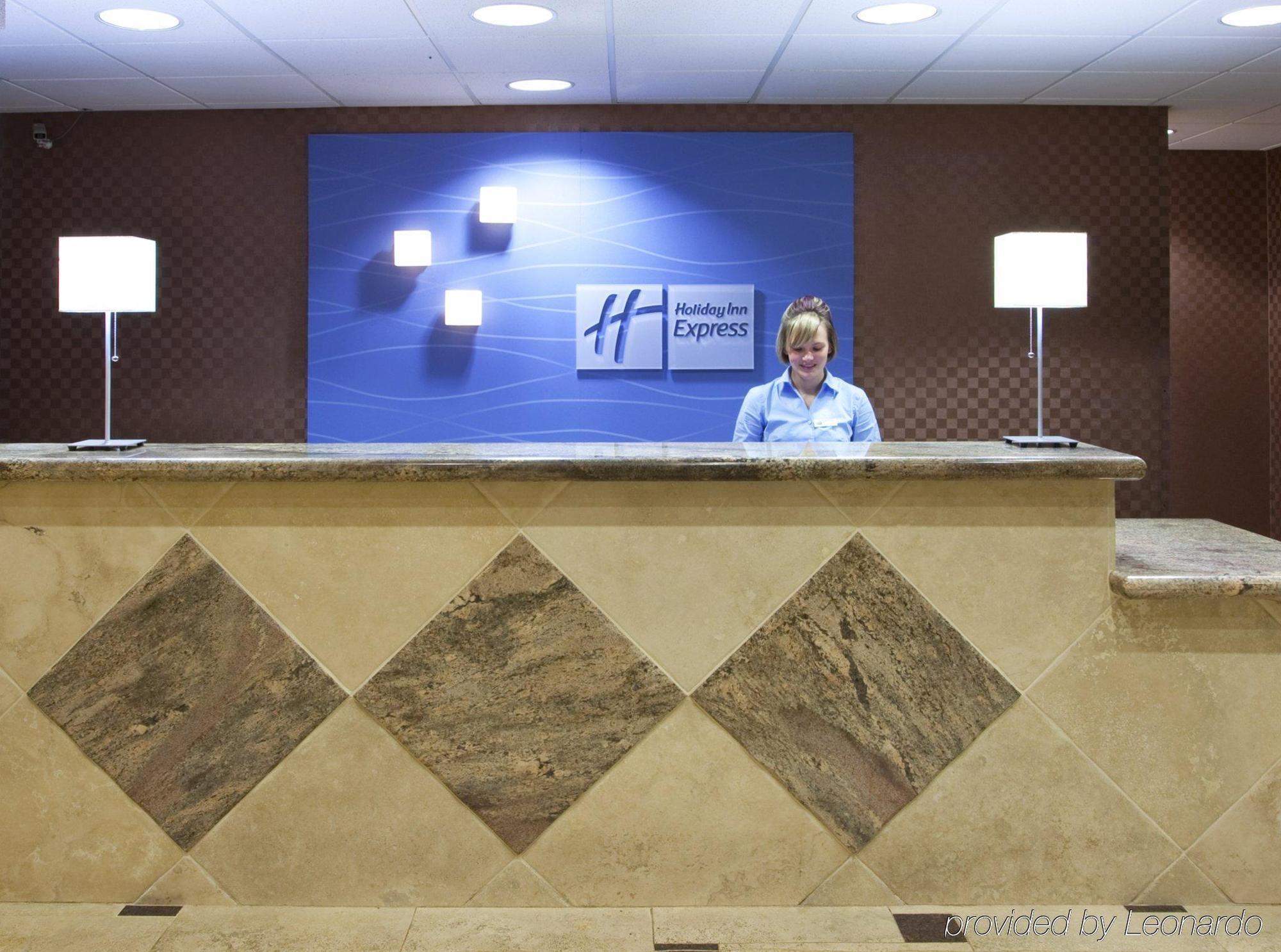Holiday Inn Express Toledo-Oregon, An Ihg Hotel Interior foto