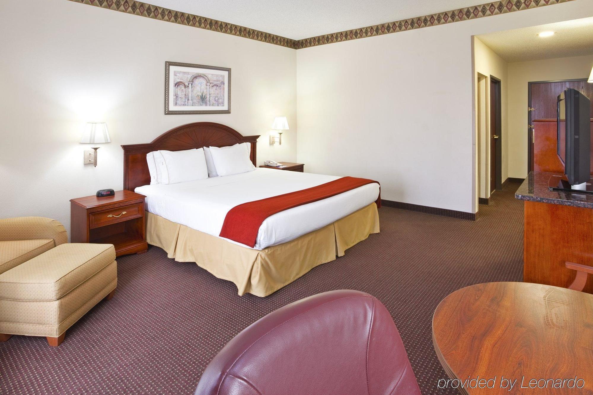 Holiday Inn Express Toledo-Oregon, An Ihg Hotel Zimmer foto